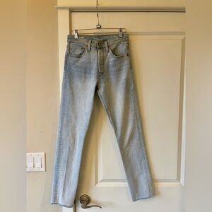 Levi’s 501 Skinny Jeans - Size 25
